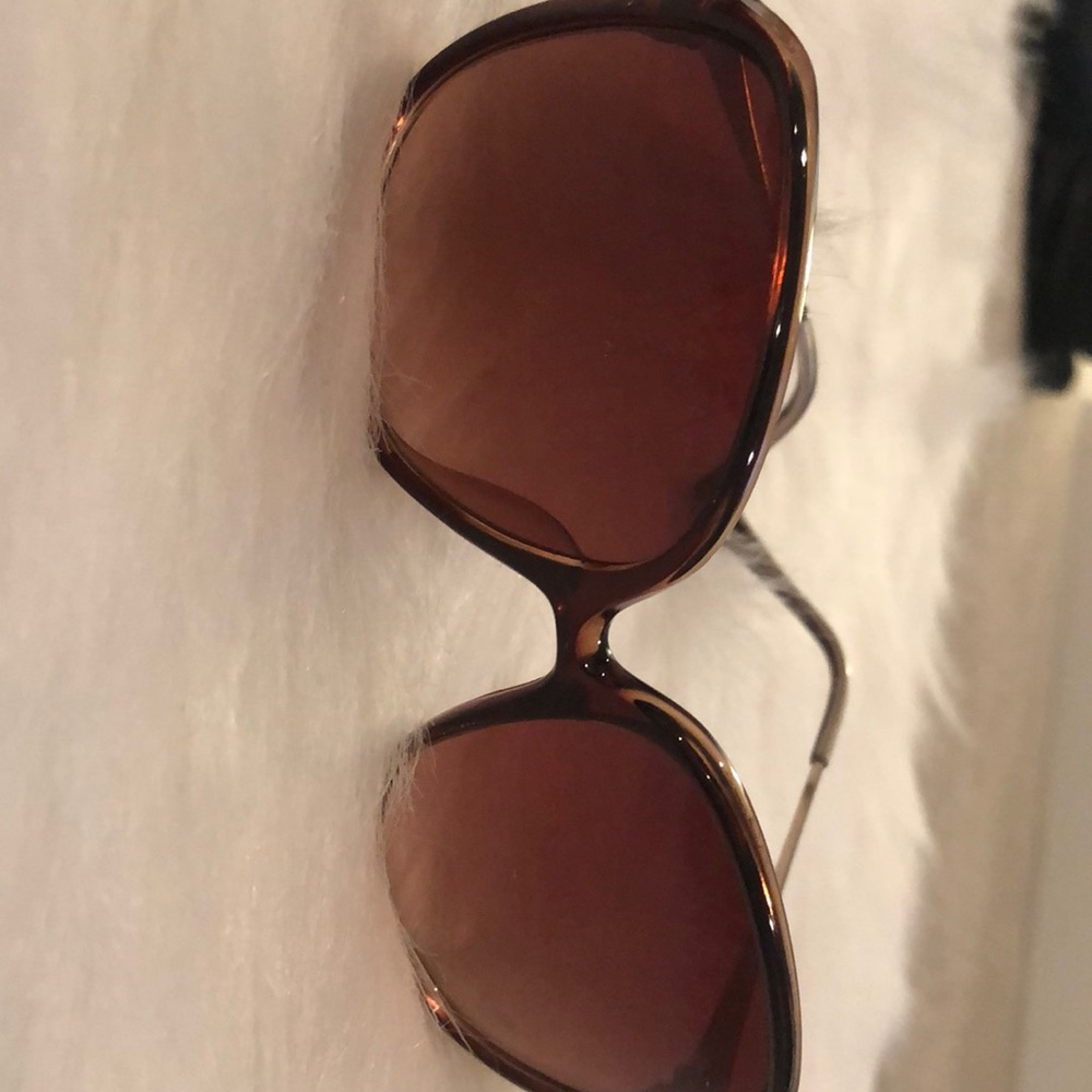 Sunglasses - Picture 4 of 4